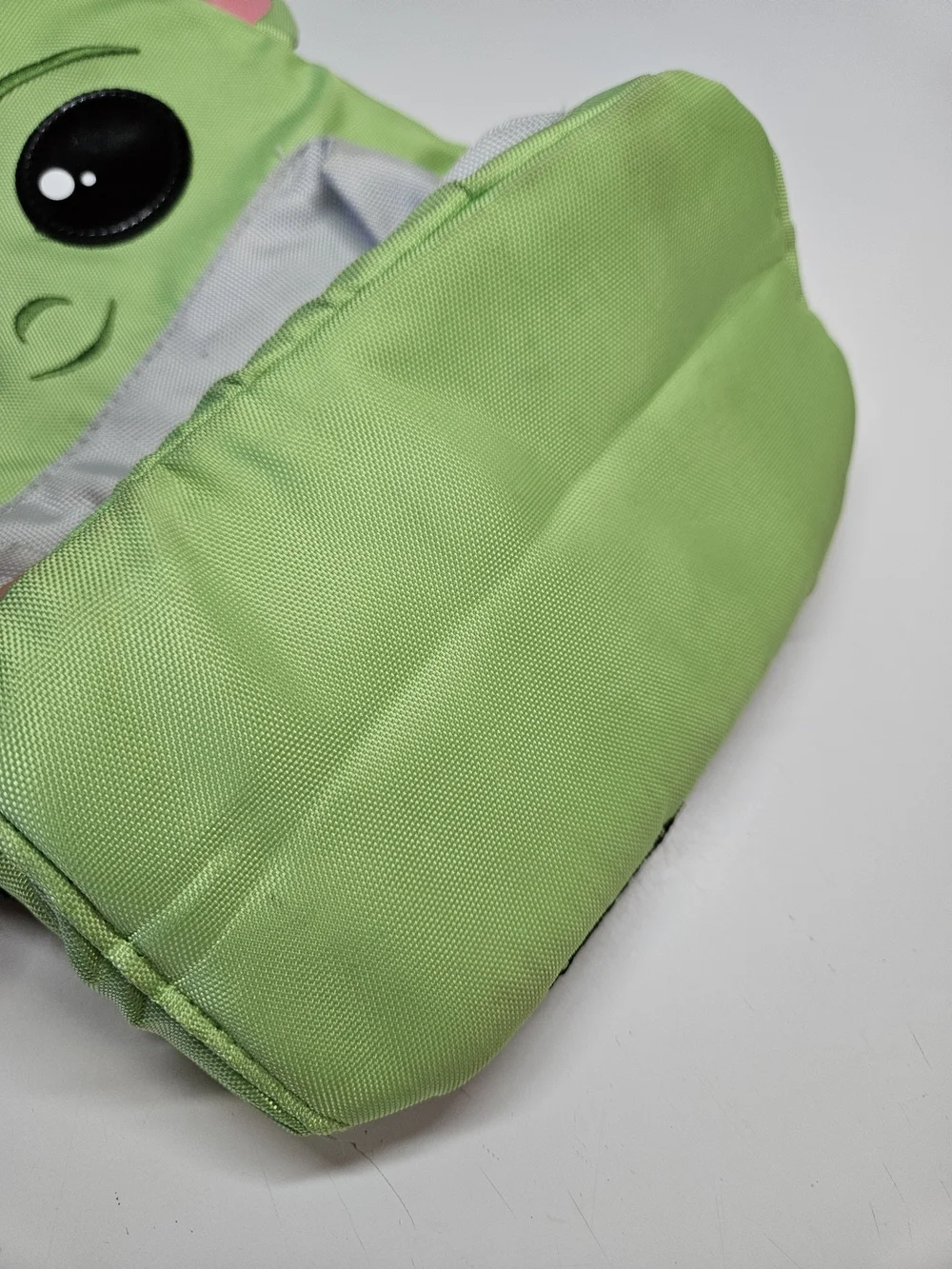 Star Wars The Mandalorian BIOWORLD Grogu Insulated Lunch Bag
